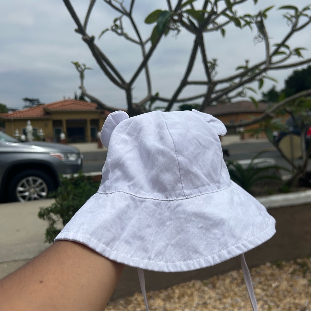 White Kids Sun Hat with Bear Ears